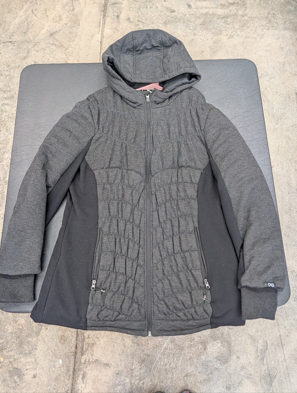 Women’s Hooded Quilted Jacket in Dark Gray And Blqck